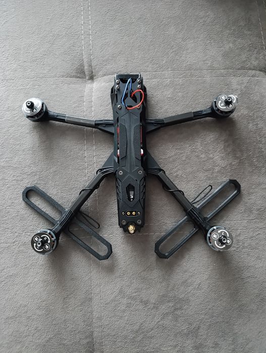 Продам   дрон FPV 7