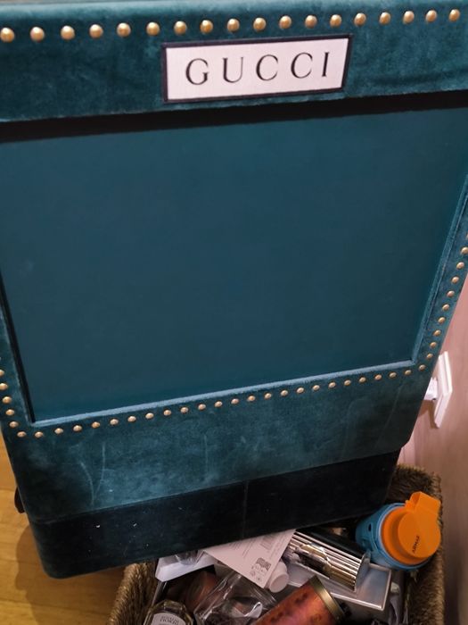 Mostrador relógios / Jóias  Gucci