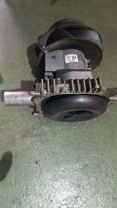 Dmuchawa powietrza silnik Webasto AT 3500ST DC Actros
