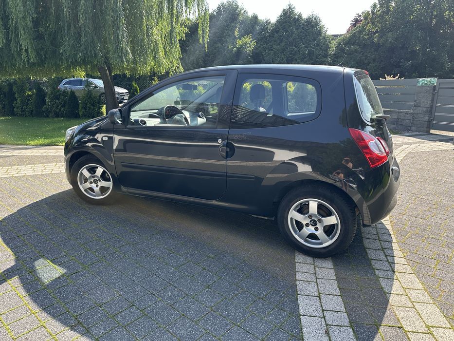 Renault Twingo benzyna klimatyzacja maly przebieg stan bdb poserwisie