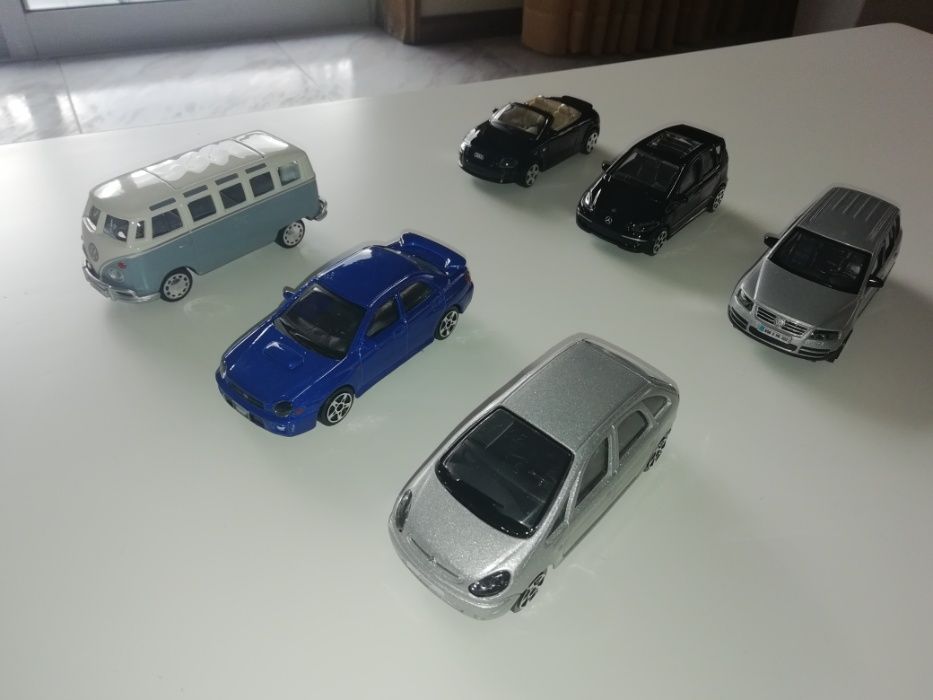 Carros Maisto escala 1/43