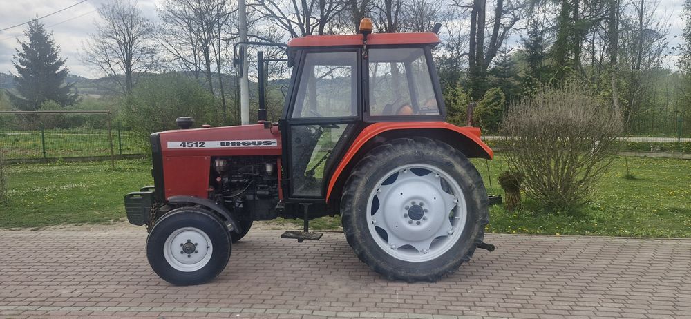 Ursus 4512 super stan