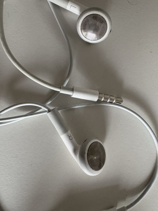 Słuchawki iphone oryginal 1 szt oraz samsung
