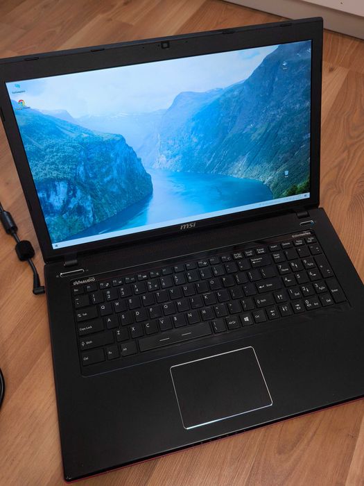 Laptop MSI GE70 2QD Apache i7 4720HQ 16GB GTX950M 1TB HDD 250GB SSD