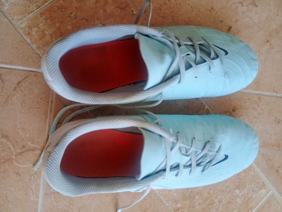 Chuteiras de futebol Phantom GX 2 Pro AG