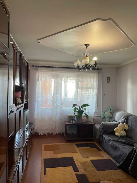 Продаж - 3-кімнатна квартира, м. Пустомити