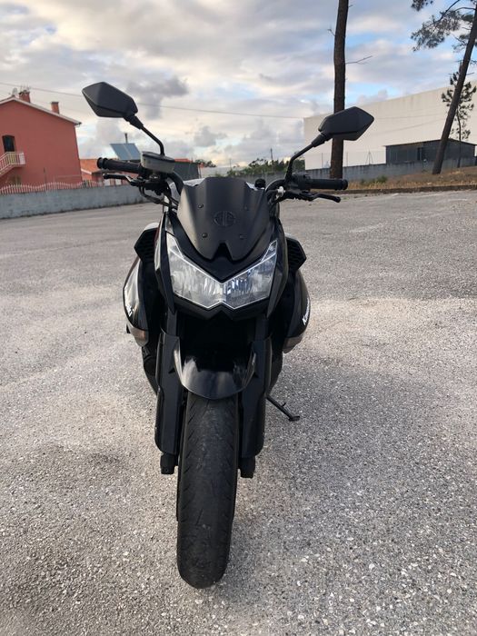Kawasaki Z1000