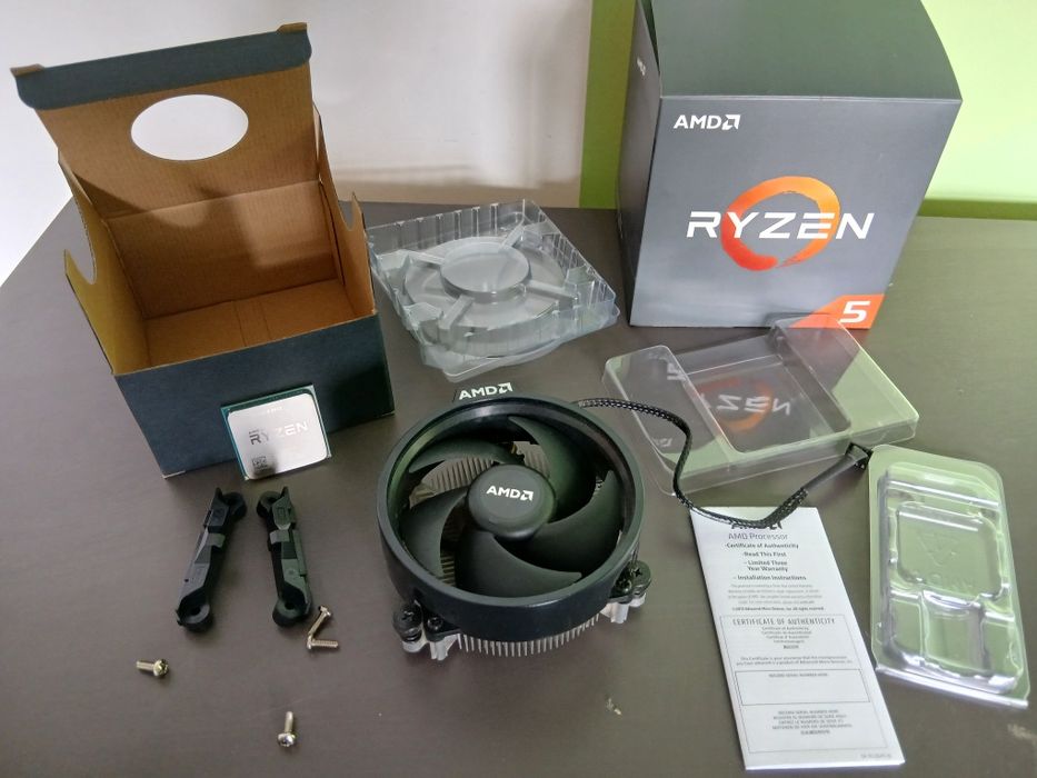 Процесор AMD Ryzen 5 2600