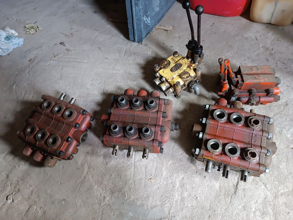 Rozdzielacze hydrauliczne