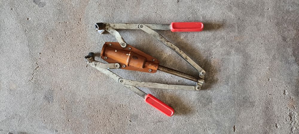 Vintage Arm Restorer