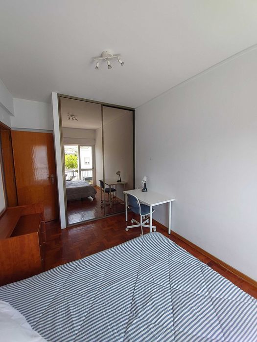 Quarto para Casal