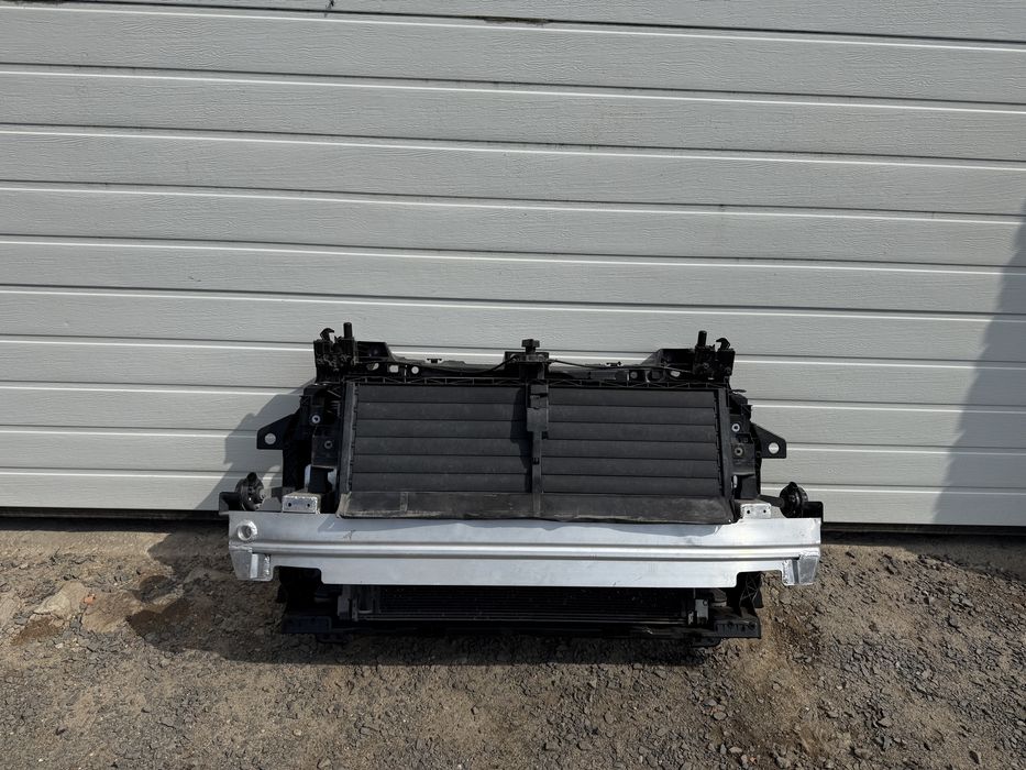 Кришка багажника  ляда  бампер Audi Q7 4M LX7W 4M0827025D