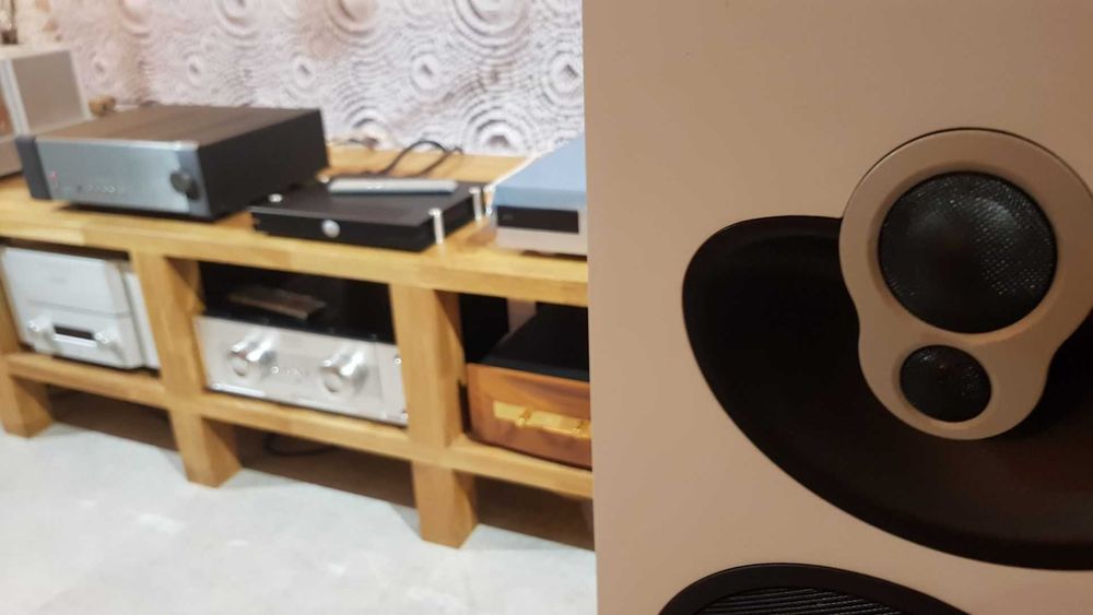 Linn Majik 140 kolumny podłogowe