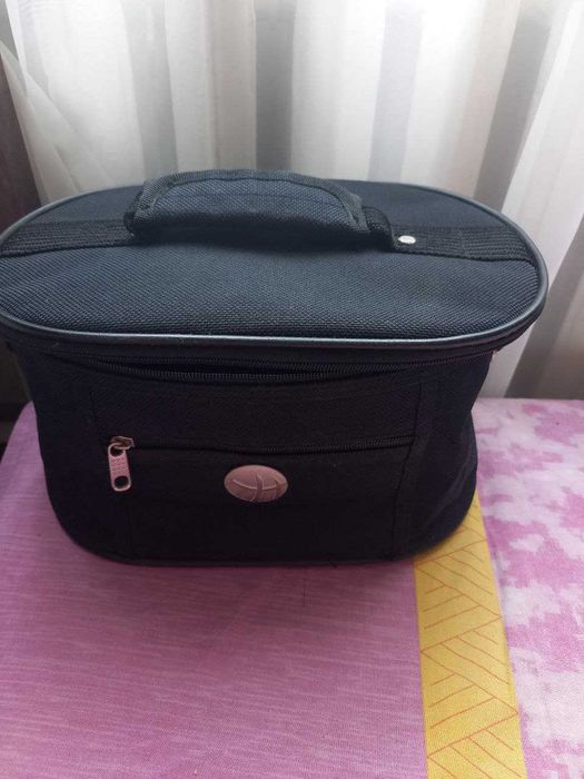 Продам бьюти кейс, косметичка, сумка, органайзер, косметика, визаж.