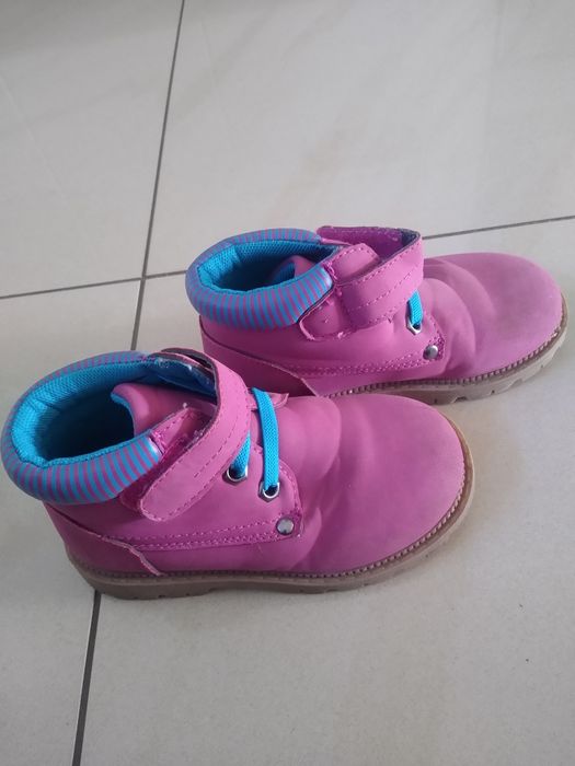 Buty jesienne 25