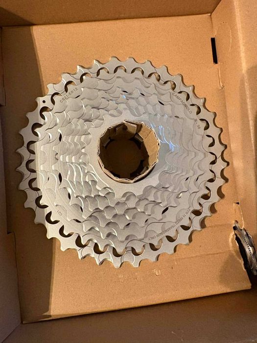 Nowa Kaseta Campagnolo Ekar 13s 9-36