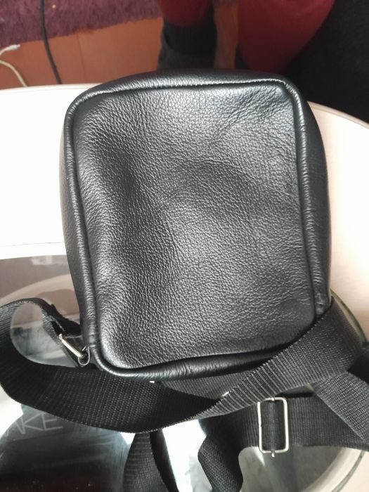 ФІрмова шкіряна барсетка через плечо