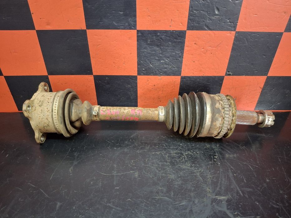 Transmissão frente direita MITSUBISHI L 200 / Triton Pick Up Chassis (