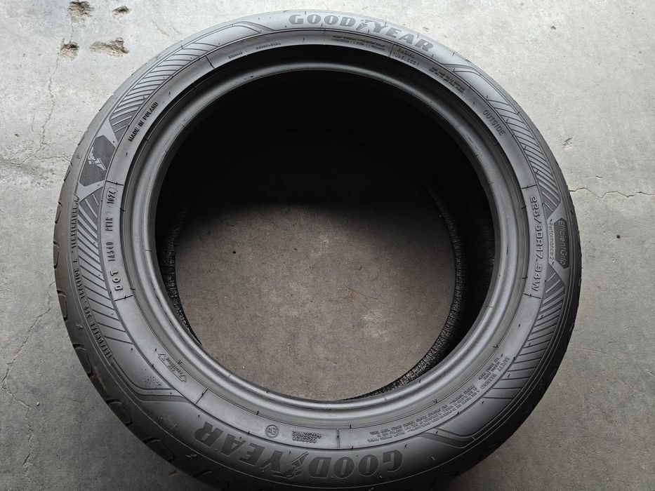 Goodyear EfficientGrip Performance2 225/50 R17 94W шини літні пара 24рік
