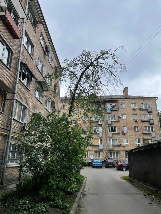 Продам кімнату Власник Шулявська метро