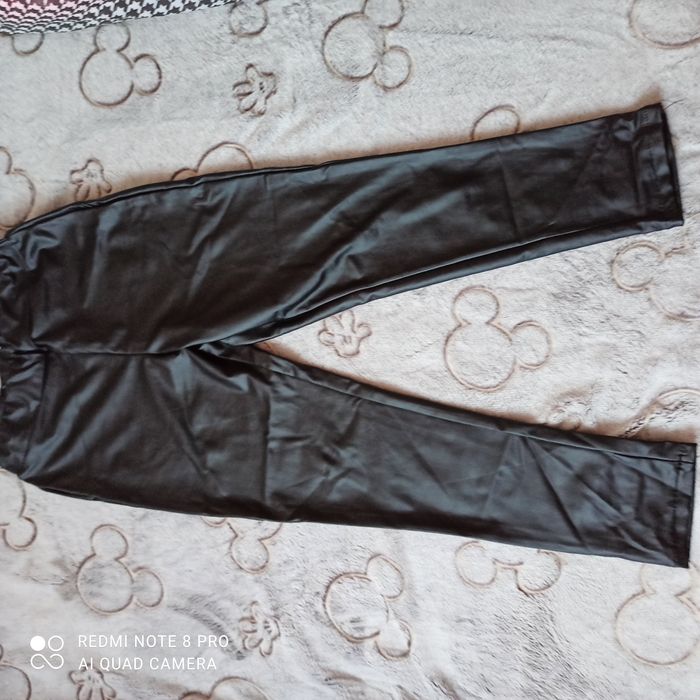 Legginsy z eko skórki 146/152