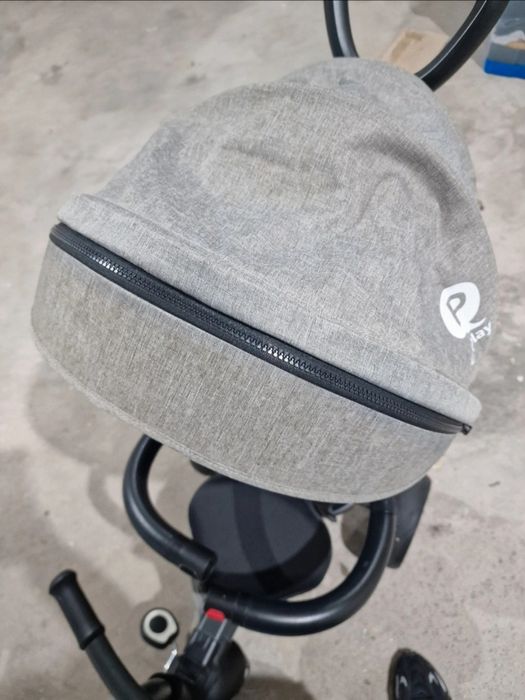 Triciclo QPlay, bom estado