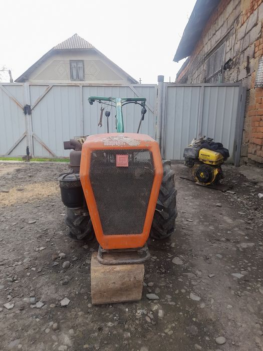 Мотоблок  Mondial Labin 52220YU бензиновий