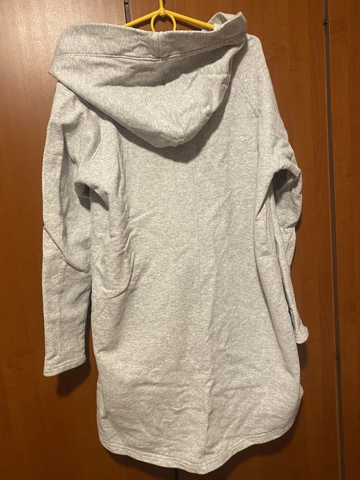 Bluza z kapturem rozmiar 40