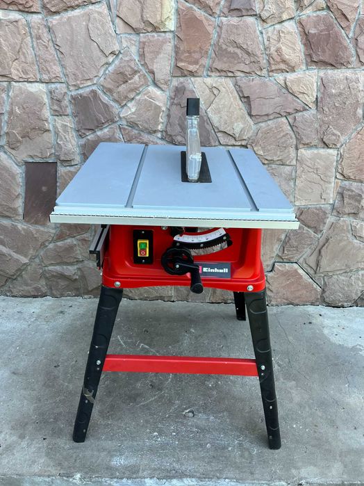 Потужна циркулярна пила Einhell TC-TS 2000 U