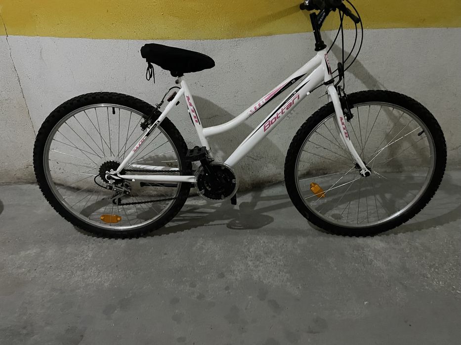 Bicicleta semi nova