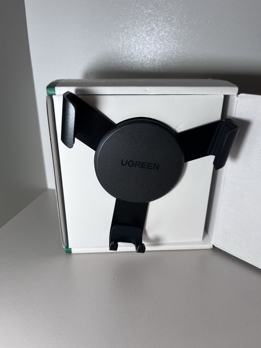 Кріплення телефона в авто UGREEN LP130 Gravity Drive Air Vent Mount Phone Holder Deep Black (40907)