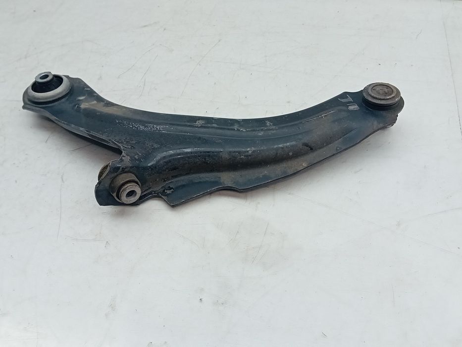 Braço de suspensão frente direito RENAULT Zoe (BFM_)