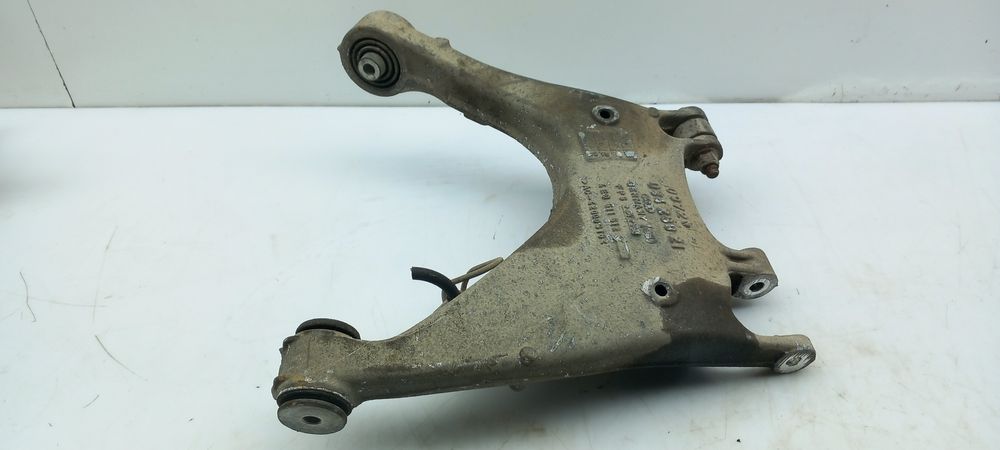 Braço de suspensão trás direito VOLKSWAGEN Phaeton (3D)