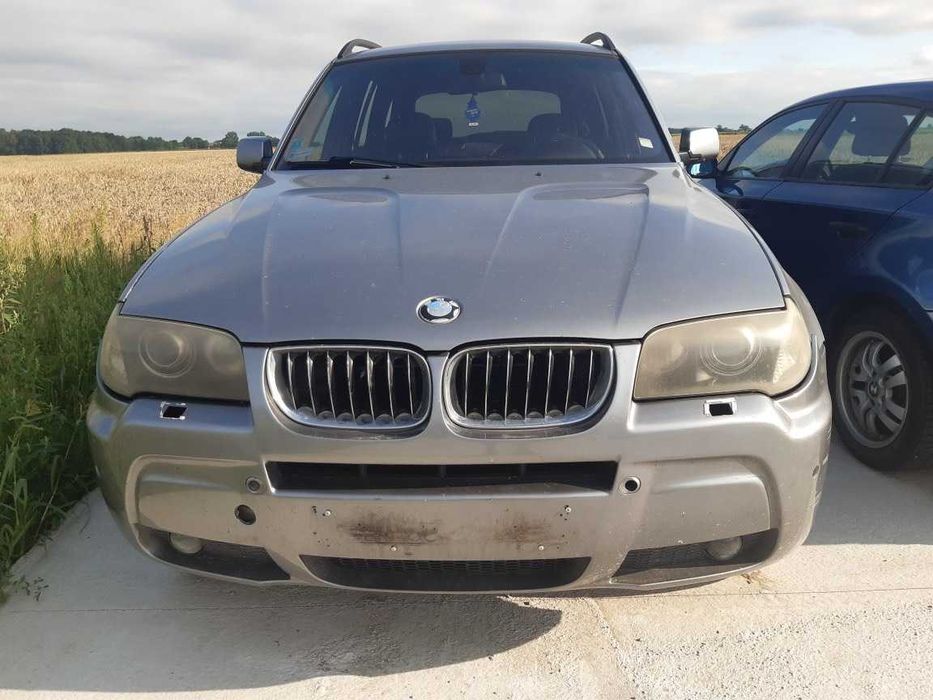 BMW X3 E83  błotnik  zderzaki klapa Kod lakieru A08/7