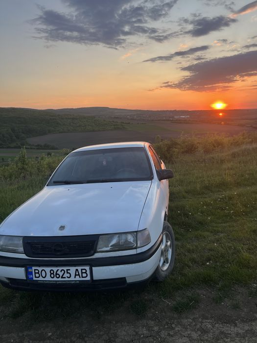 Opel Vectra A 1.8, бензин, доглянуте авто