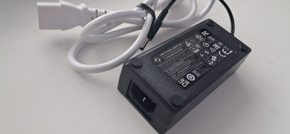 Блок живлення для дбж mini ups skazeke D2P, DR2P 10400mAh, 18000mAh