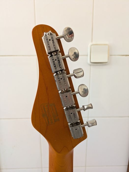 Guitarra elétrica Schecter PT Special PBP (PVP €850)