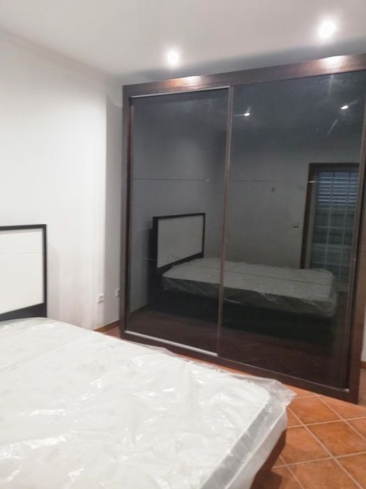 T1 Paredes Porto [estacao]