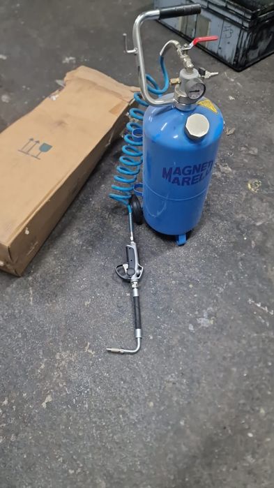 Odysarka Do Oleju 80L Magneti Marelli