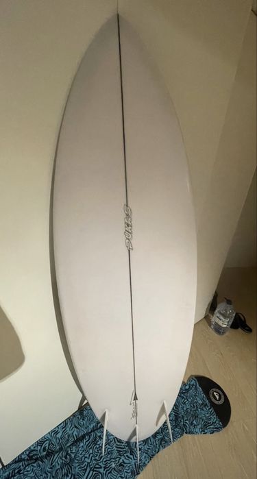 Pukas - Space Odity 6’8”