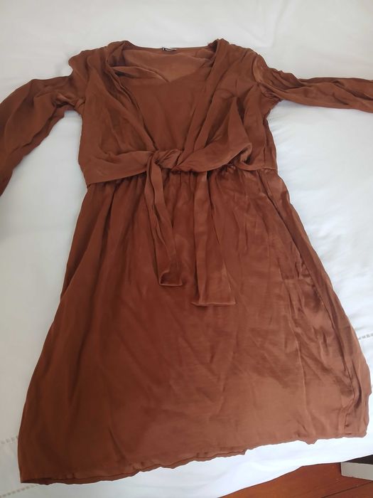 Varios vestidos em bom estado