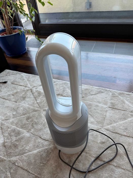 Dyson pure hot+cool HP00