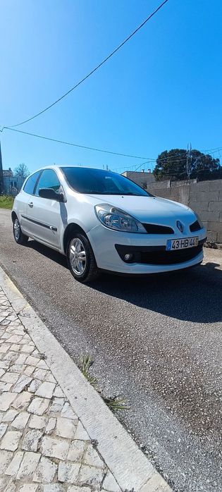 Renault Clio ver-1-2-tce-gt-j15