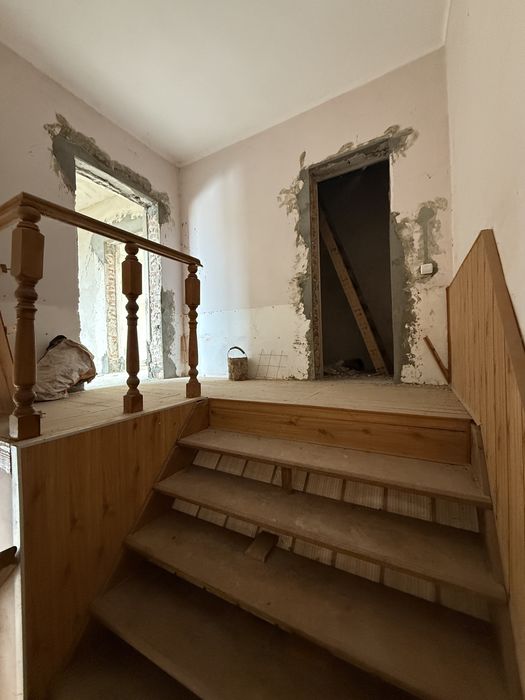 Продається будинок в м. Борщів