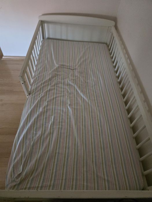 Łóżeczko, łóżko 140/70 z materacem