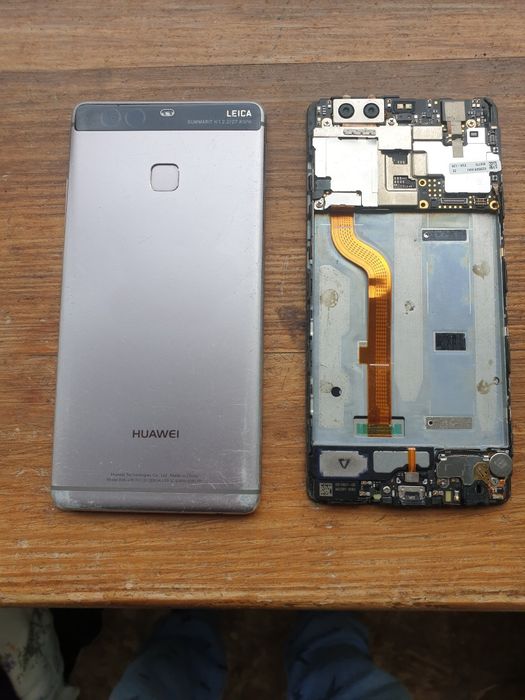 Huawei P9 (модель EVA-L09).на запчасти