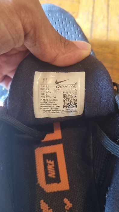 Sapatilhas Nike Air Zoom Structure 23 - Tamanho 43