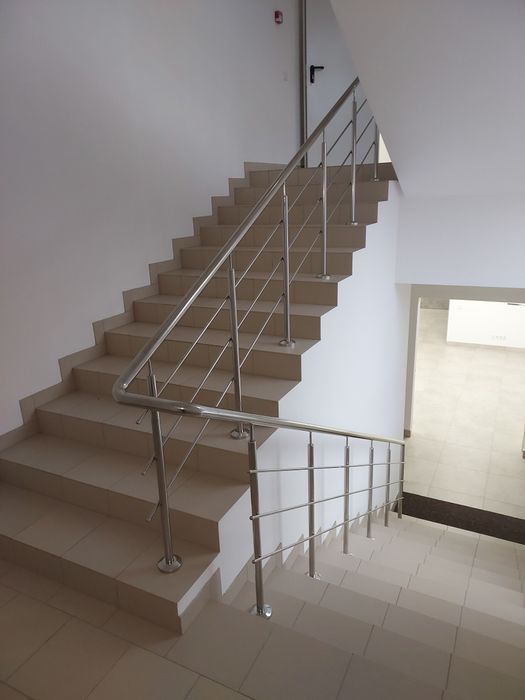 Перила з нержавіючої сталі