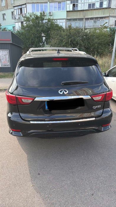 Продам Infiniti Q60 (2016) Об'єм двигуна, наприклад: 3,5