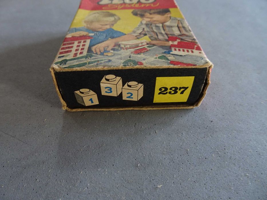 Caixa antiga Lego System 237